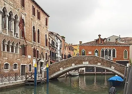 Center Gaffaro 5 Minutes From Parking Appartamento 4*